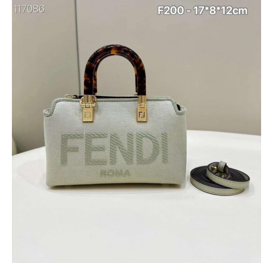 TÚI XÁCH FENDI F200 NO.11