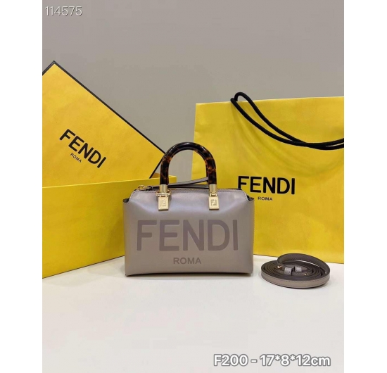 TÚI XÁCH FENDI F200 NO.25