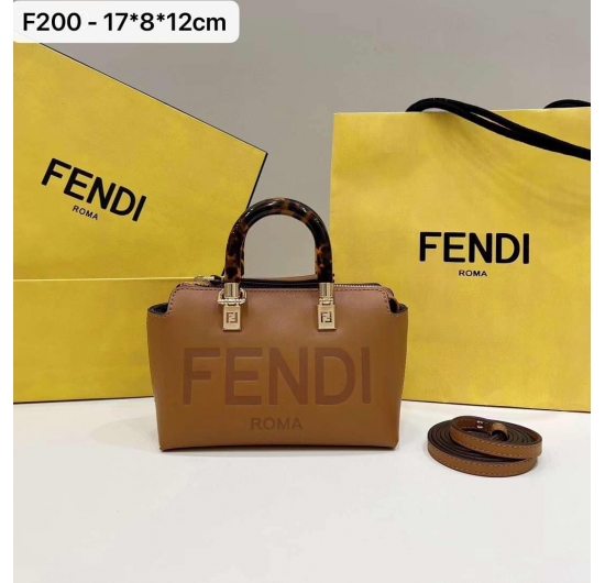 TÚI XÁCH FENDI F200 NO.25