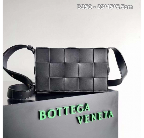 TÚI XÁCH BOTTEGA B350