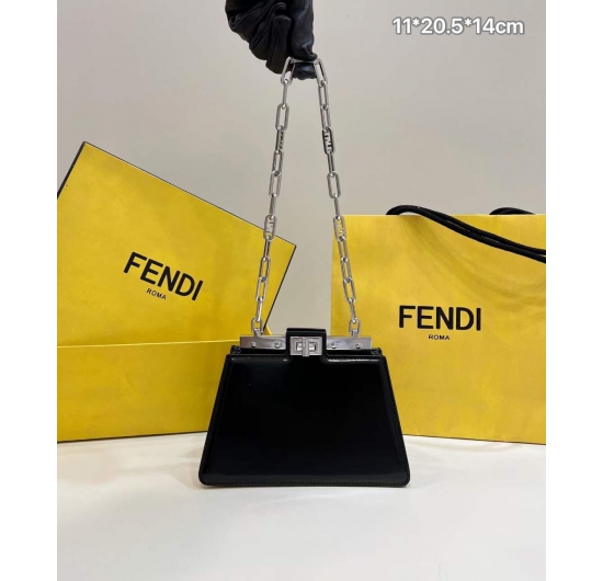 TÚI XÁCH FENDI 2023 NO.43